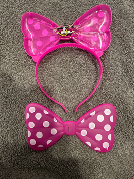 ABC Trading toy recall image showing pink bow headband with white polka dots